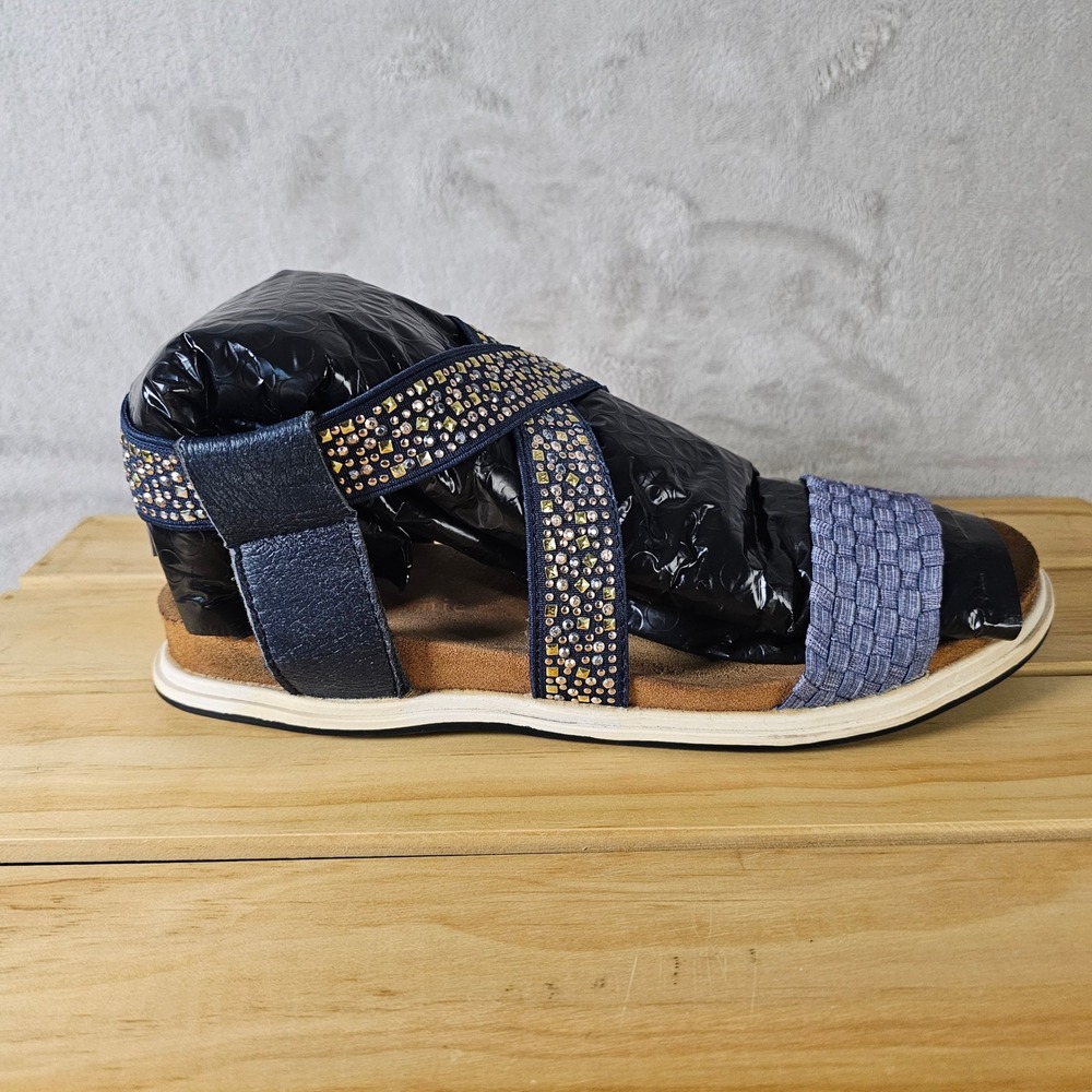 Women's Navy Blue Rhinestone Embellished Flat Sandals Size 40 - Picture 3 of 8